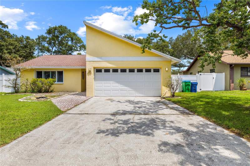3 bedroom Single Family Residence at 2158 KARAN WAY, MARLA GROVE ESTATES, CLEARWATER — photo 3