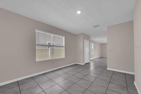 17066 Oval Rum Drive, Wimauma FL - photo 18 of 45