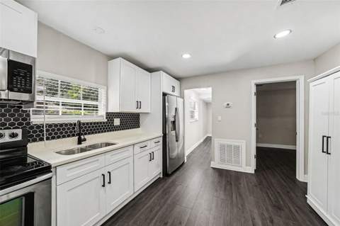 1204 E Cayuga Street, Tampa FL - photo 9 of 24