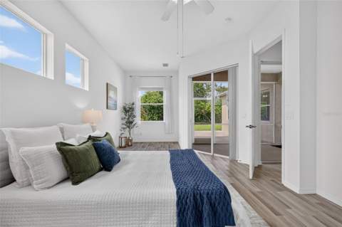 5328 Lexington Drive, Parrish FL - photo 13 of 59