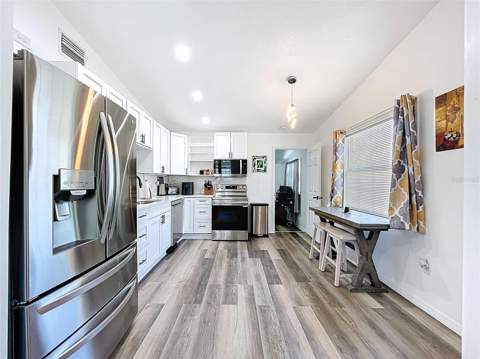 7110 S Mascotte Street, Tampa FL - photo 19 of 40