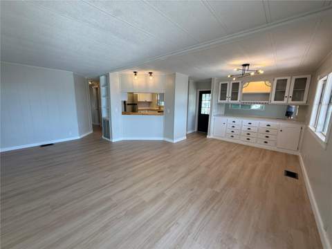 6710 36th Avenue #32, Palmetto FL - photo 8 of 37