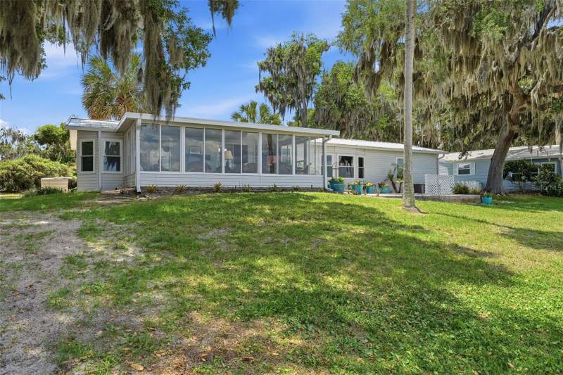 3 bedroom Manufactured Home at 119 LAKE SHORE CIRCLE, SANDPIPER CO-OP INC MHP LT 101, LEESBURG — photo 4
