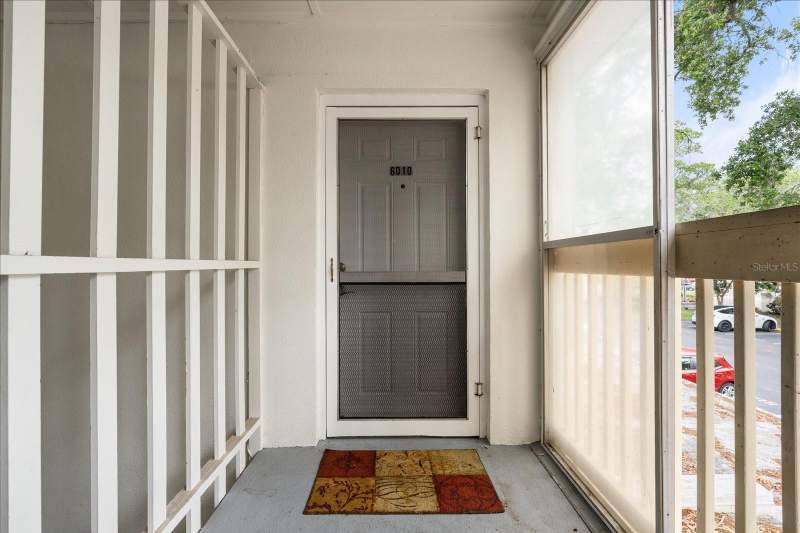 1 bedroom Condominium at 6010 Lilli Way #6010, Villager Apts Unit 1 Amd, Bradenton — photo 2