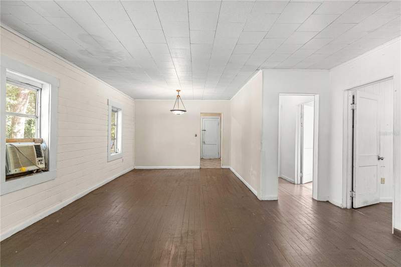 2 bedroom Single Family Residence at 2917 NE 14th Avenue, Ocala, Ocala — photo 4