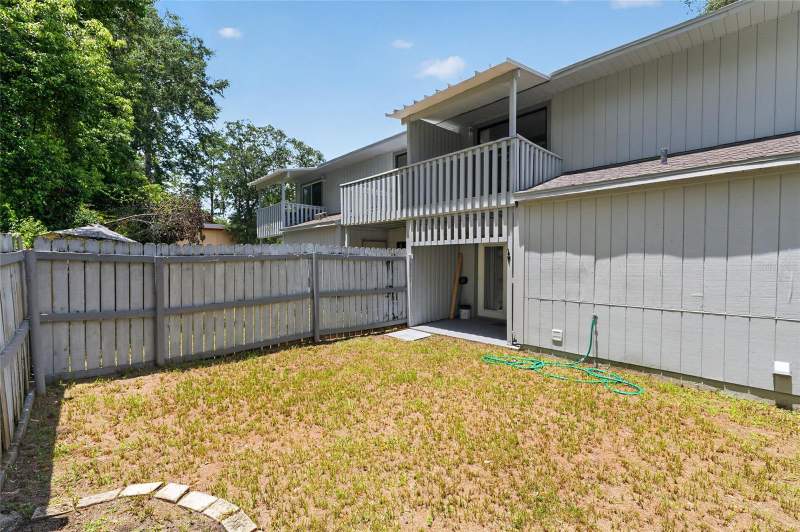 2 bedroom Condominium at 4123 SW 15th Place #2, Mossy Oaks Twnhs, Gainesville — photo 4