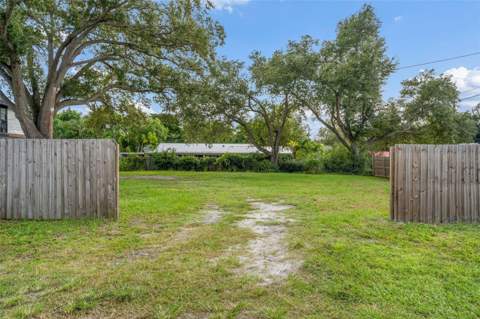 3160 Aspinwall Street, Sarasota FL - photo 11 of 21