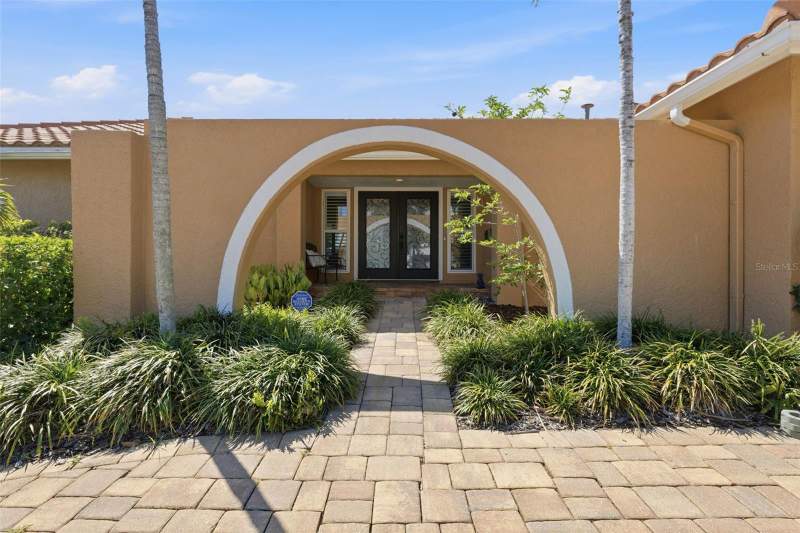4 bedroom Single Family Residence at 1997 Hawaii Avenue, Venetian Isles, St Petersburg — photo 5