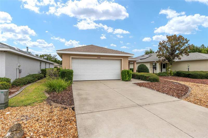 2 bedroom Single Family Residence at 9042 SW 102nd Circle, On Top Of The World, Ocala — photo 4