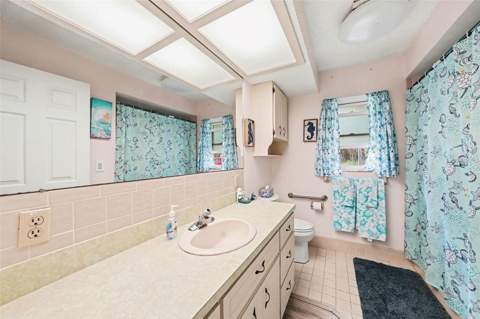 8251 Earlshire Lane, Spring Hill FL - photo 12 of 22