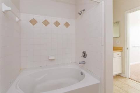 12849 Madison Point Circle #201, Orlando FL - photo 15 of 27