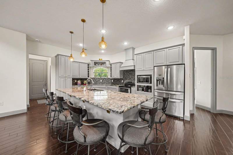 5 bedroom Single Family Residence at 16206 East Shirley Shores Road, Shirley Shores, Tavares — photo 5