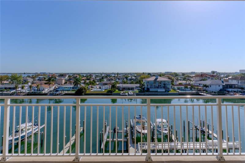 3 bedroom Condominium at 125 Island Way #503, Dolphin Harbour Condo, Clearwater Beach — photo 3