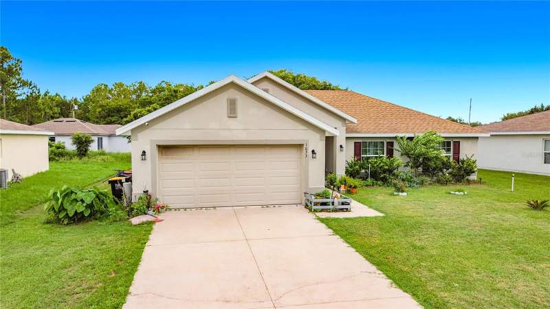 4 bedroom Single Family Residence at 1633 Sail Drive, Poinciana Nbrhd 04 Village 07, Poinciana — photo 2
