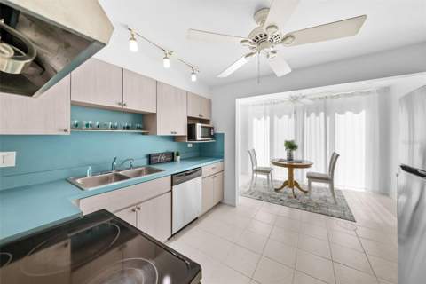 5095 Bay Street #114, St Petersburg FL - photo 11 of 38