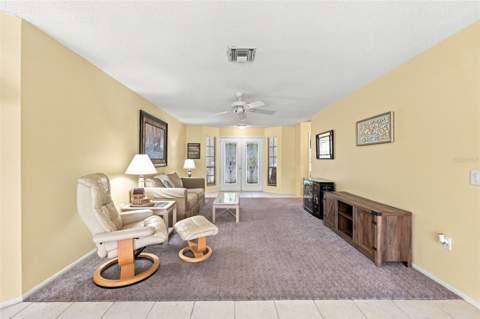 6695 Pin Oak Court, Spring Hill FL - photo 14 of 35