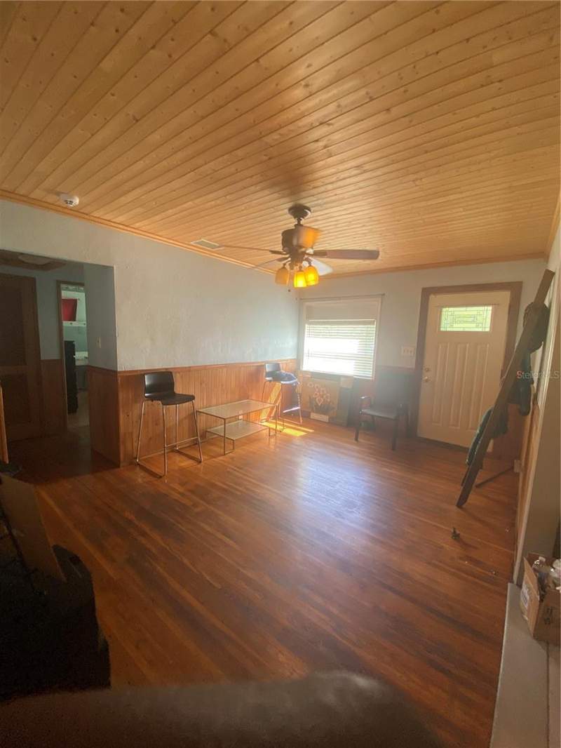 3 bedroom Single Family Residence at 3215 32nd Avenue, Stuart Geo Sub, St Petersburg — photo 4
