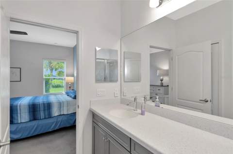 4715 Canoe Creek Avenue, Parrish FL - photo 11 of 93