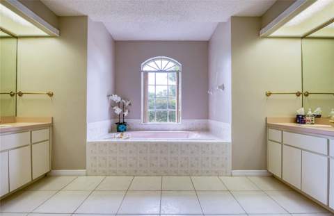 9685 Southern Belle Drive, Weeki Wachee FL - photo 17 of 43