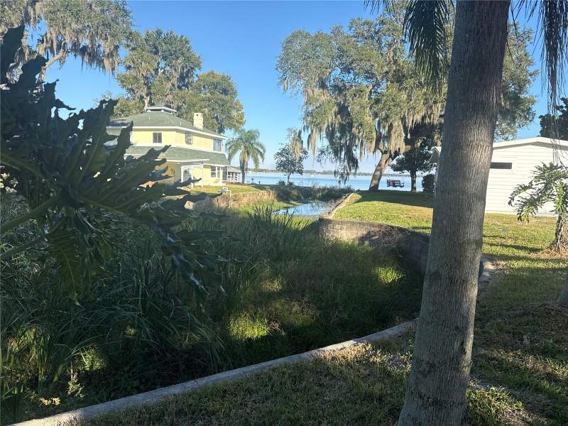 3 bedroom Single Family Residence at 903 N Harbor Terrace, Tavares Palm Dora Park, Tavares — photo 3