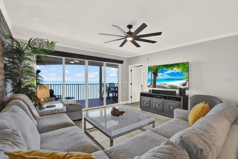 2 bedroom Condominium at 16450 Gulf Boulevard #763, Tides Beach Club Condo, North Redington Beach — photo 3