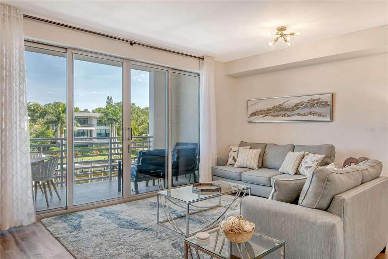 1 bedroom Condominium at 1709 N Tamiami Trail #317, The Strand Of Sarasota, Sarasota — photo 5