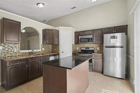 5655 New Cambridge Road, Orlando FL - photo 6 of 15
