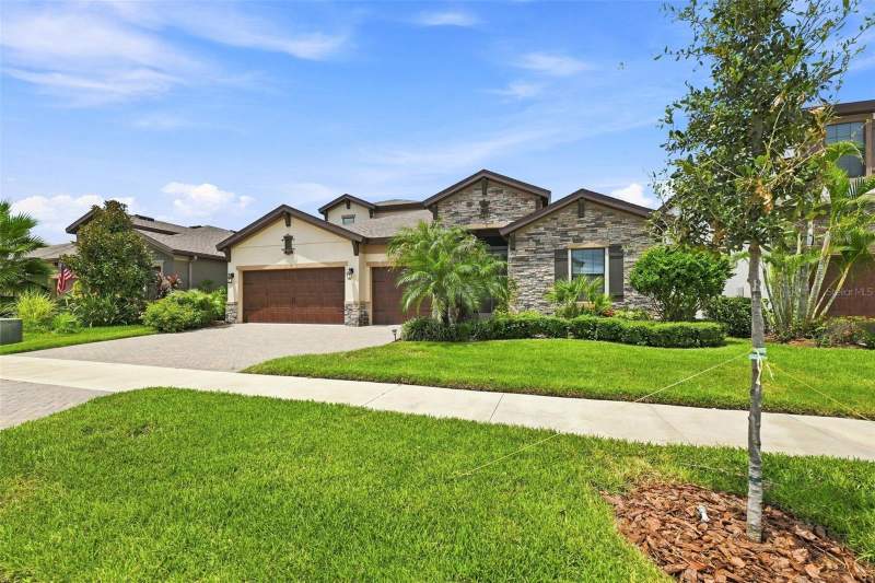 5 bedroom Single Family Residence at 12835 Satin Lily Drive, Triple Creek Ph 2 Village F, Riverview — photo 2