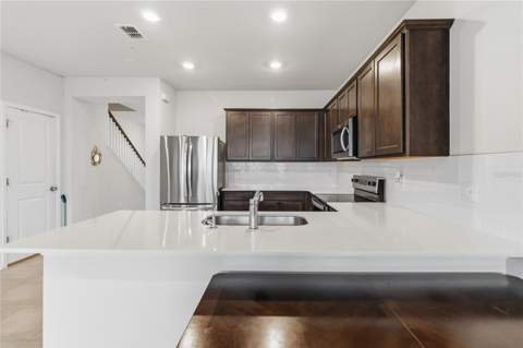 6910 Reverie Park Ave Street, Orlando FL - photo 13 of 37
