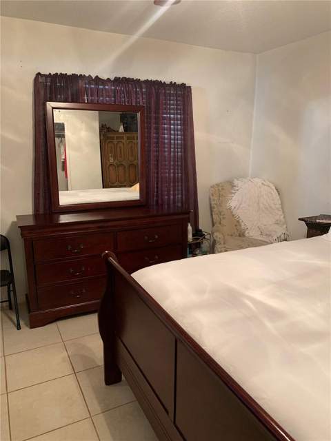 1023 W Gore Street, Orlando FL - photo 10 of 17