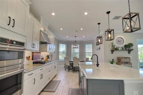10563 Piedra Dr, Palmetto FL - photo 8 of 71