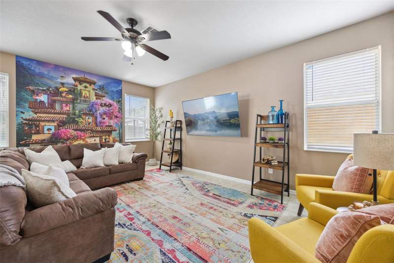 5 bedroom Single Family Residence at 4460 Nirvana Parkway, Veranda Palms Ph 1B, Kissimmee — photo 4