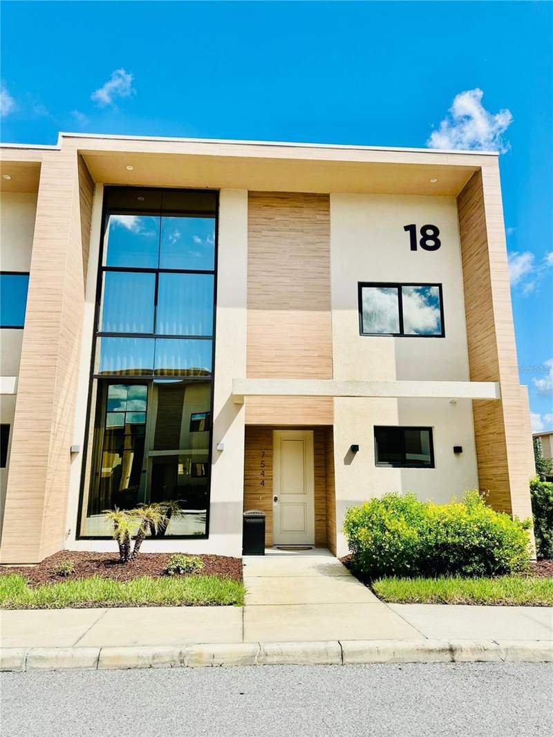 7544 BROOKLYN DRIVE home for sale in Magic Village Resort