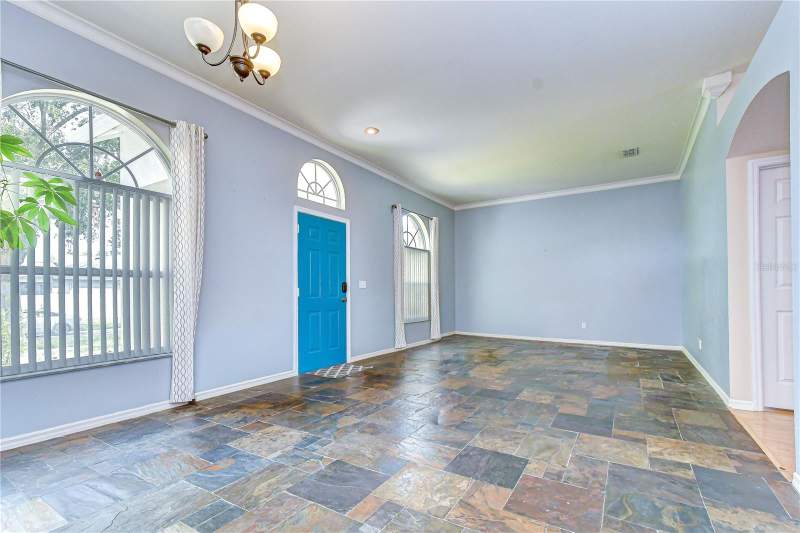 5 bedroom Single Family Residence at 4822 Portobello Circle, Bloomingdale, Valrico — photo 5