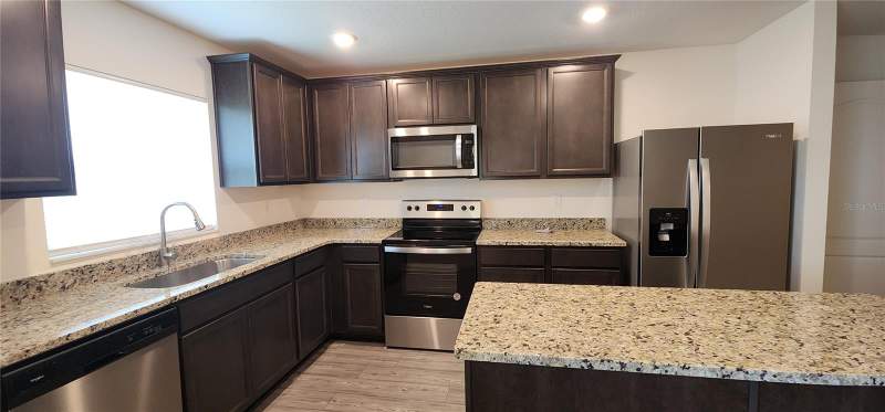3 bedroom Townhouse at 1531 Wynford Circle, Hamlets/Tavares, Tavares — photo 5