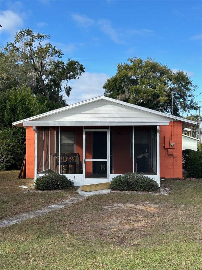 1122 VIRGINIA COURT home for sale in Eustis Jenson Park Homes for Sale: 1 Listing, From $195K