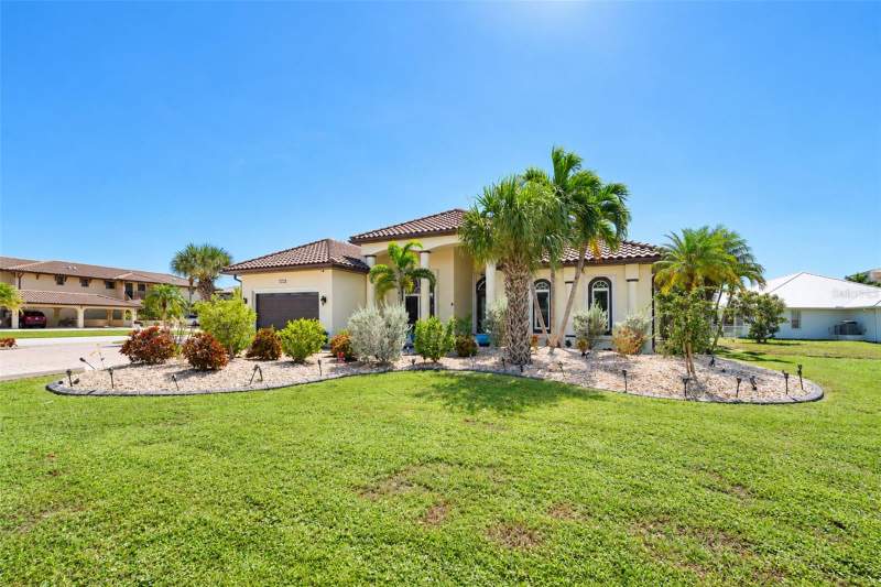 3 bedroom Single Family Residence at 1481 W Marion Avenue, Punta Gorda Isles Sec 9B, Punta Gorda — photo 4