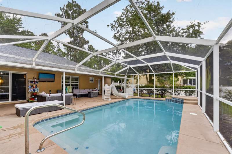 4 bedroom Single Family Residence at 20390 SW 57th Street, Rainbow Acres Un 04 02 & 03, Dunnellon — photo 3