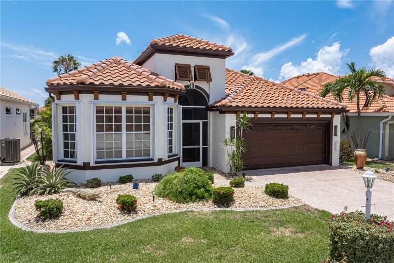 10309 WINDSONG ROAD home for sale in Seminole Lakes