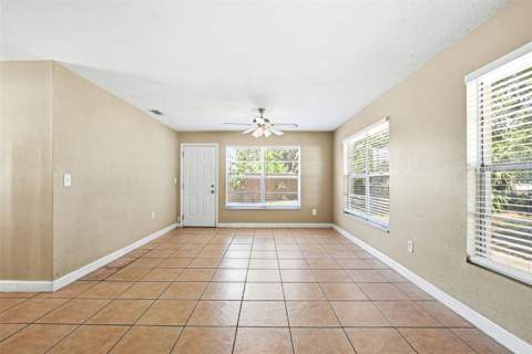 1729 Flores Court, Orlando FL - photo 13 of 39