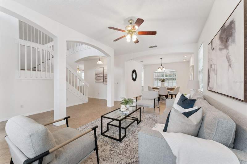 4 bedroom Single Family Residence at 2008 CHAPMAN OAKS DRIVE, CHAPMAN OAKS, OVIEDO — photo 2