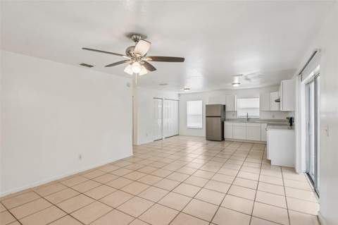 3808 N Whittier Street, Tampa FL - photo 8 of 31