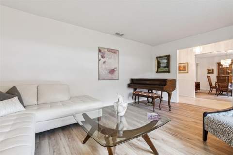 734 Riverbend Boulevard, Longwood FL - photo 10 of 48