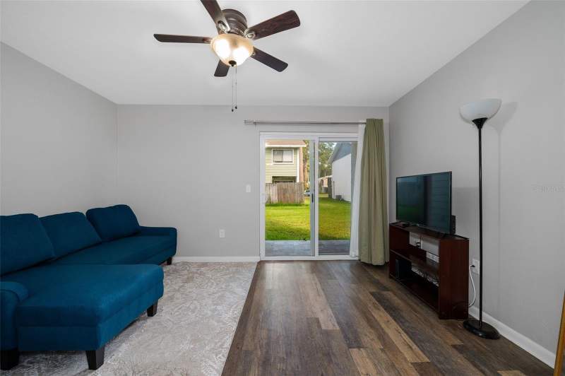 2 bedroom Townhouse at 2132 SW 39th Drive, Replat Pt Mill Run, Gainesville — photo 5