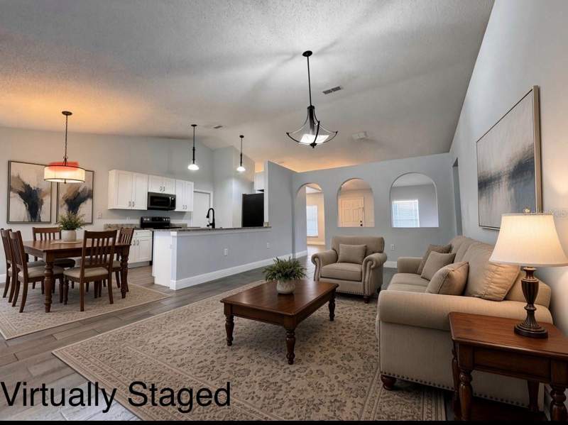 4 bedroom Single Family Residence at 3243 Greynolds Avenue, Spring Hill, Spring Hill — photo 4