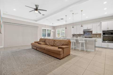 15607 Sylvester Palm Drive, Winter Garden FL - photo 7 of 37