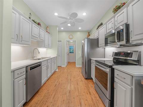 4227 Berwick Drive, Lake Wales FL - photo 9 of 70