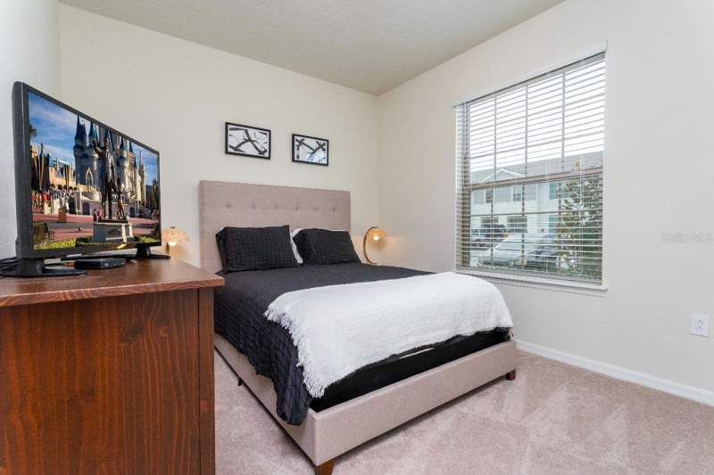 5 bedroom Townhouse at 2429 Dubai Street, Windsor At Westside Ph 3, Kissimmee — photo 4