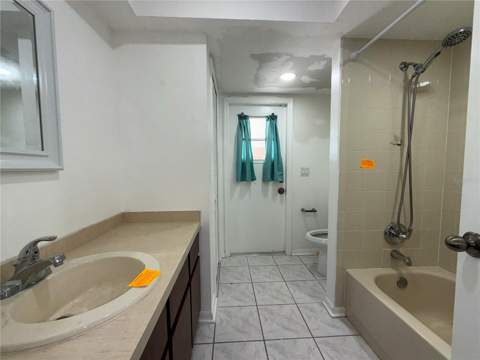 206 SW 33rd Street, Cape Coral FL - photo 18 of 33