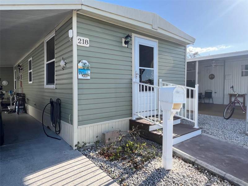 1 bedroom Manufactured Home at 8300 Seminole Boulevard #218, Majestic Park Homes Inc Unrec, Seminole — photo 2